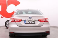 Toyota Camry vaihtoauto