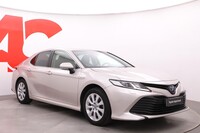Toyota Camry vaihtoauto