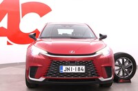 Lexus LBX vaihtoauto