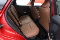 Lexus LBX vaihtoauto