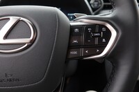 Lexus LBX vaihtoauto