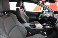 Toyota bZ4X vaihtoauto
