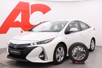 Toyota Prius Plug-in vaihtoauto