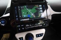 Toyota Prius Plug-in vaihtoauto