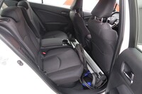 Toyota Prius Plug-in vaihtoauto