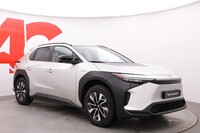 Toyota bZ4X vaihtoauto