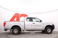 Nissan Navara vaihtoauto