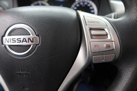 Nissan Navara vaihtoauto
