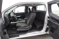 Nissan Navara vaihtoauto