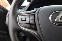 Lexus ES vaihtoauto