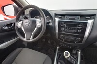 Nissan Navara vaihtoauto