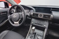 Lexus IS vaihtoauto