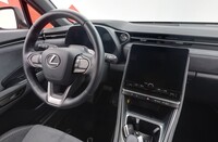 Lexus LBX vaihtoauto