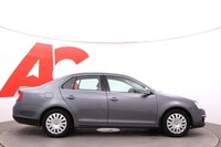 Volkswagen Jetta vaihtoauto