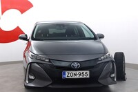 Toyota Prius Plug-in vaihtoauto