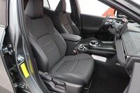 Toyota C-HR+ vaihtoauto