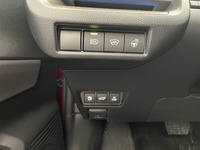 Toyota Prius Plug-in vaihtoauto