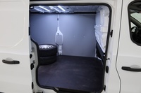 Nissan Primastar vaihtoauto