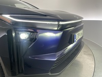 Toyota bZ4X vaihtoauto