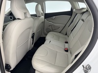 Volvo V40 Cross Country vaihtoauto