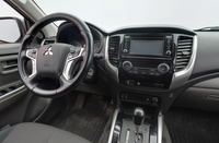 Mitsubishi L-200 vaihtoauto