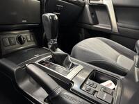 Toyota Land Cruiser vaihtoauto