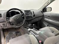 Toyota Hilux vaihtoauto