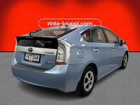 Toyota Prius PHEV vaihtoauto