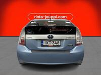 Toyota Prius PHEV vaihtoauto