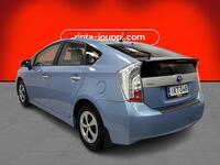 Toyota Prius PHEV vaihtoauto
