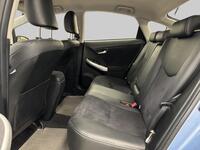 Toyota Prius PHEV vaihtoauto