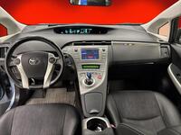 Toyota Prius PHEV vaihtoauto