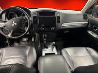 Mitsubishi Pajero vaihtoauto