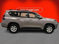 Toyota Land Cruiser vaihtoauto