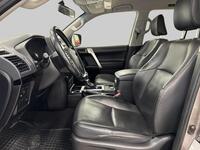 Toyota Land Cruiser vaihtoauto