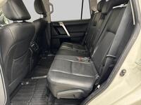 Toyota Land Cruiser vaihtoauto