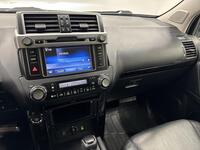 Toyota Land Cruiser vaihtoauto