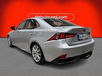 Lexus IS vaihtoauto