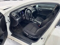 Honda Accord vaihtoauto