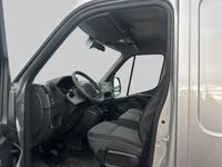 Nissan NV400 vaihtoauto