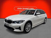 BMW 330 vaihtoauto