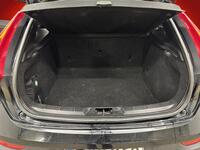 Volvo V40 Cross Country vaihtoauto