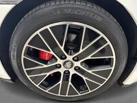 Porsche Taycan vaihtoauto
