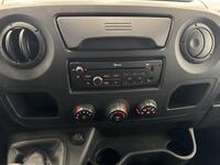 Nissan NV400 vaihtoauto
