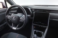 Lexus LBX vaihtoauto