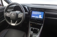 Lexus LBX vaihtoauto