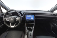 Lexus LBX vaihtoauto