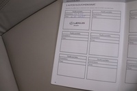 Lexus LBX vaihtoauto
