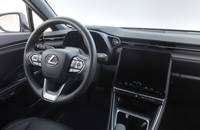 Lexus LBX vaihtoauto