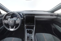 Lexus LBX vaihtoauto